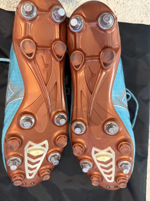 Mizuno Alpha japan mix