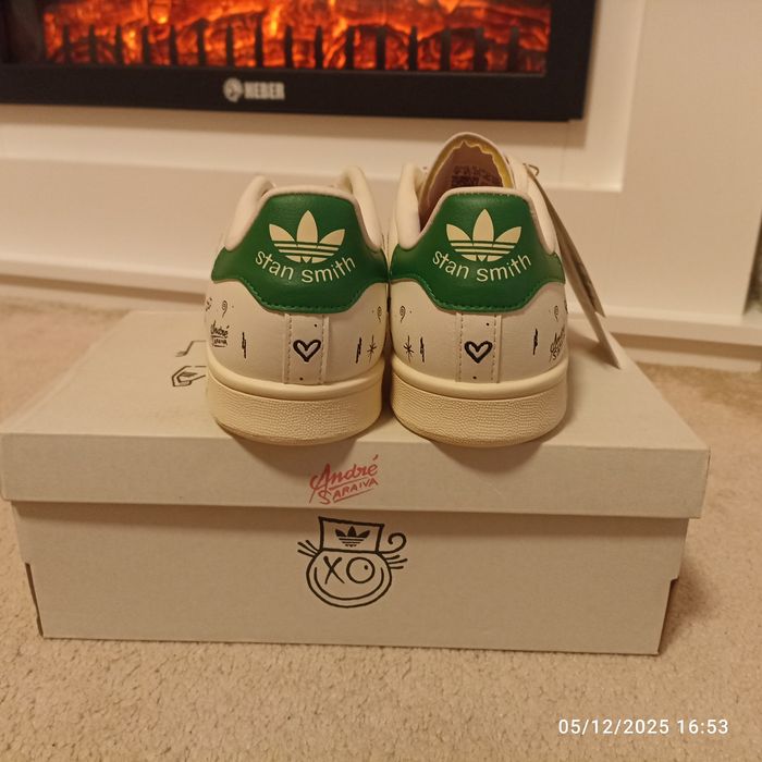 Adidași Adidas Stan Smith J,noi cu eticheta