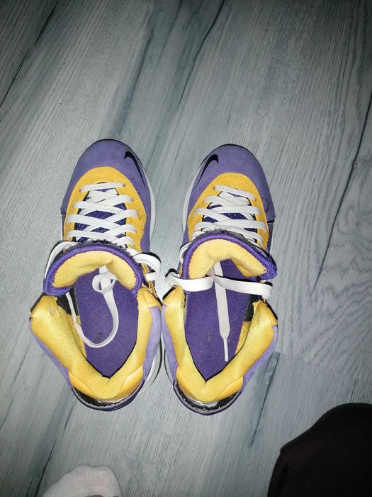 Adidasi nr 37,5 Nike LeBron