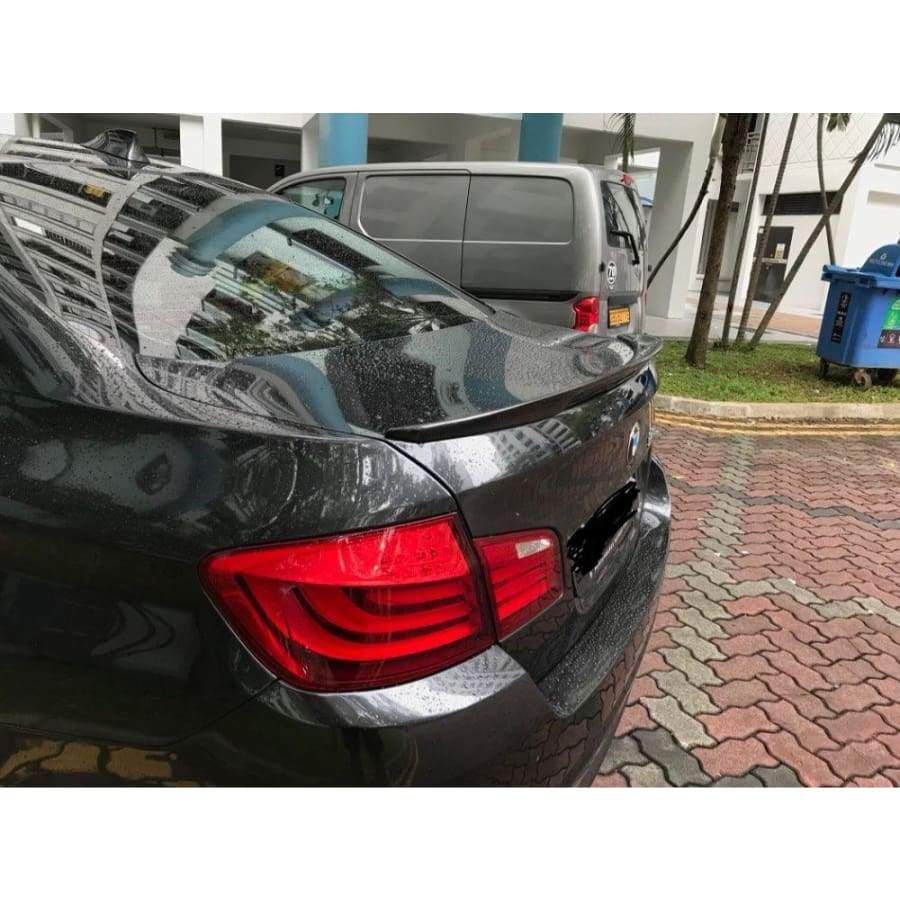 Лип спойлер за багажника БМВ Ф10 / BMW F10 M Lip Spoiler