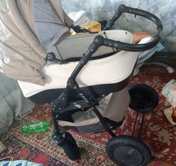 Продам коляску зима лето