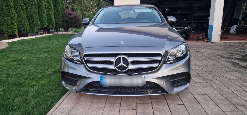 Mercedes E220  2017