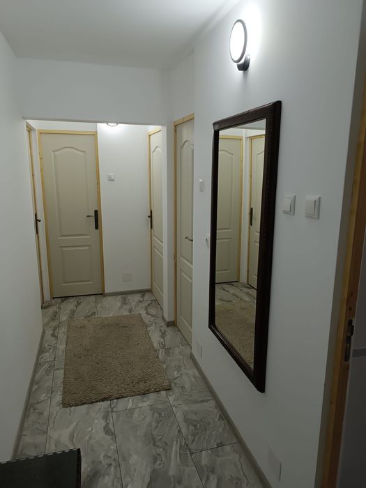 Închiriez apartament 2 camere