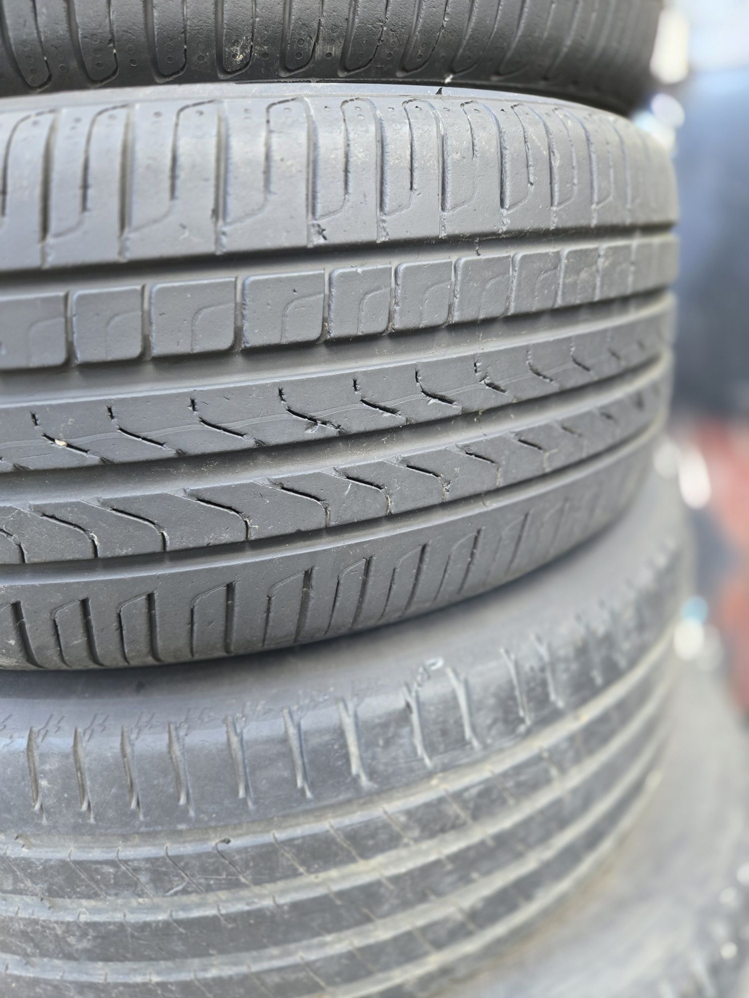 2бр. 225 50 17 Pirelli летни.