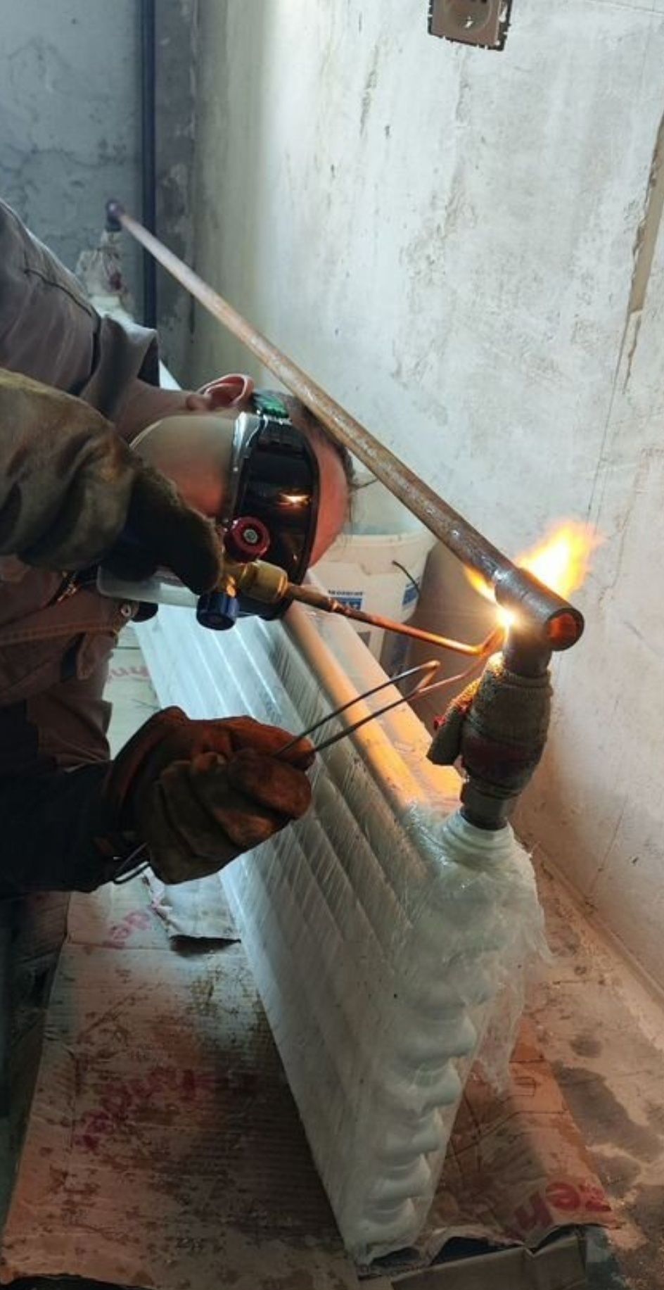 Сварщик Сантехник. Элеватор. Отопление самотёк газопровод врезка газ