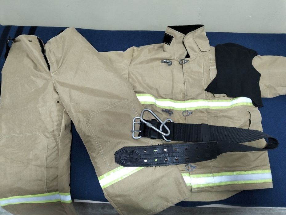 Боевая одежда пожарного