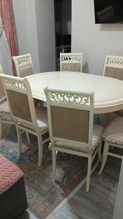 Продам стол со стульями,  г. Астана