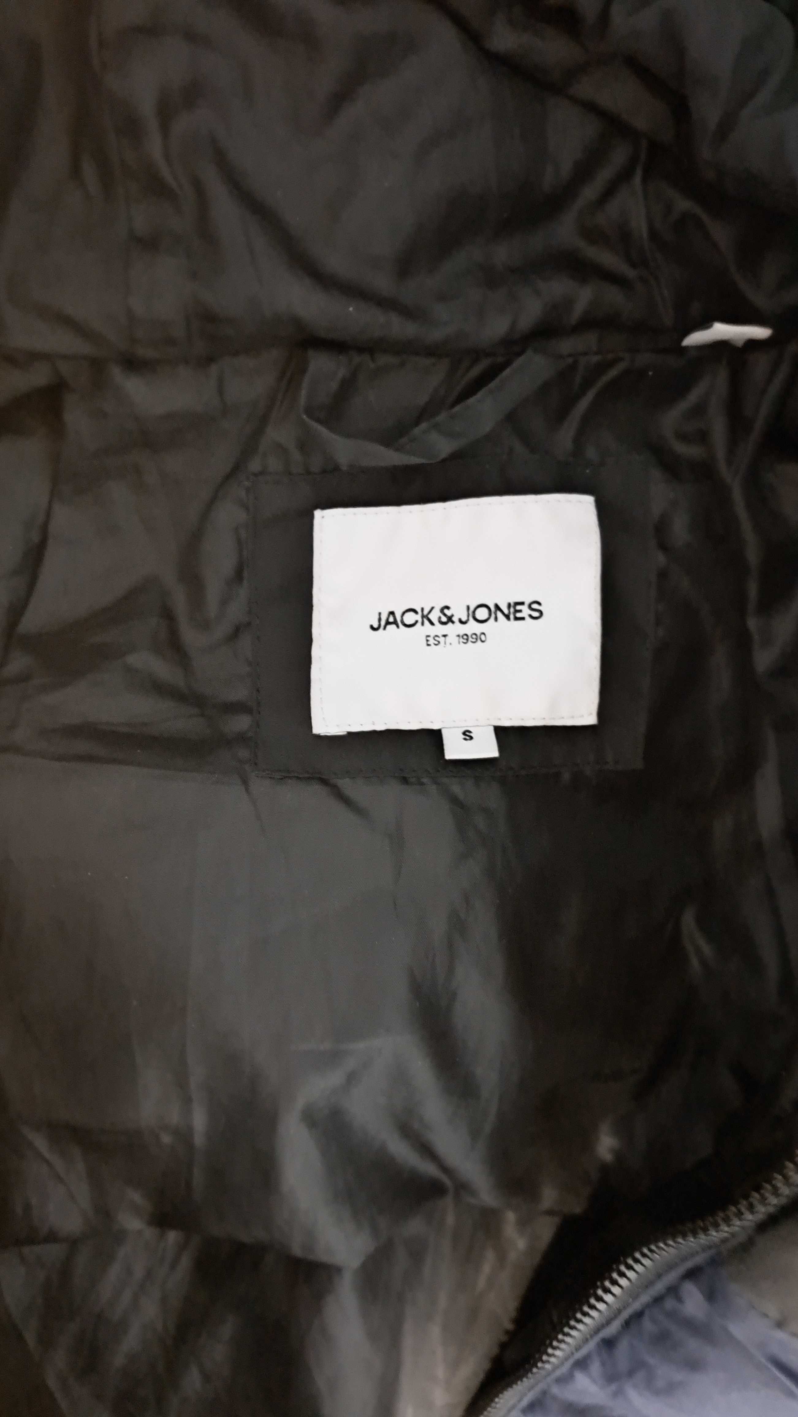 Яке jack&jones размер S