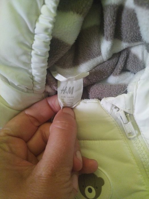 Salopeta (sac) bebe H&M, 2-6 luni