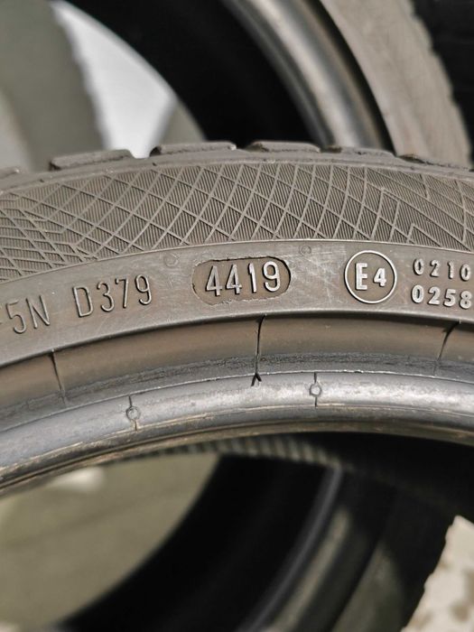 Anvelope de iarna 225/40R18 Continental WinterContact