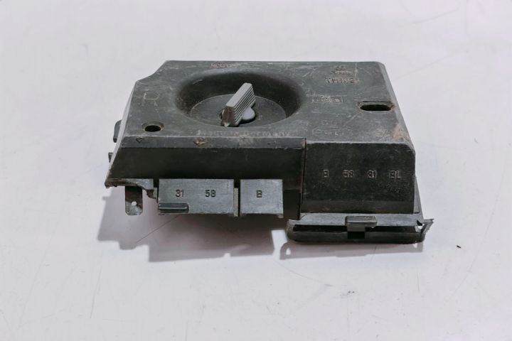 Soclu Stop Dreapta B5831BL Audi A6 4B/C5 (facelift)