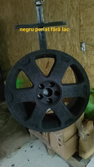 Sablare și vopsire electrostatica jante auto.