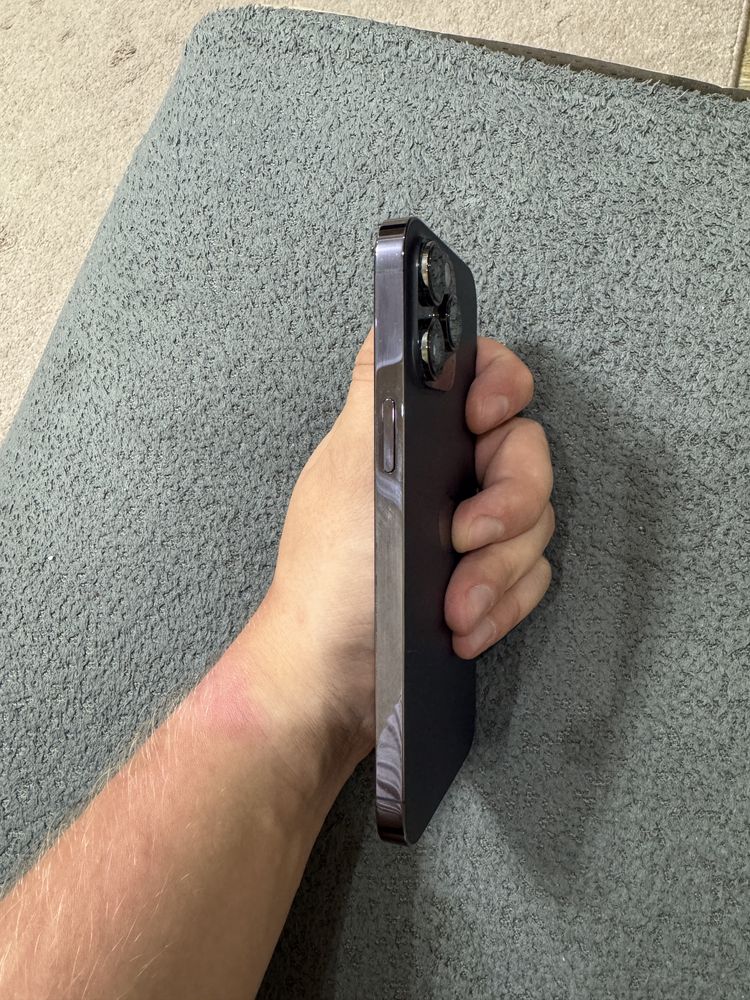 Продам Iphone 14 Pro Max