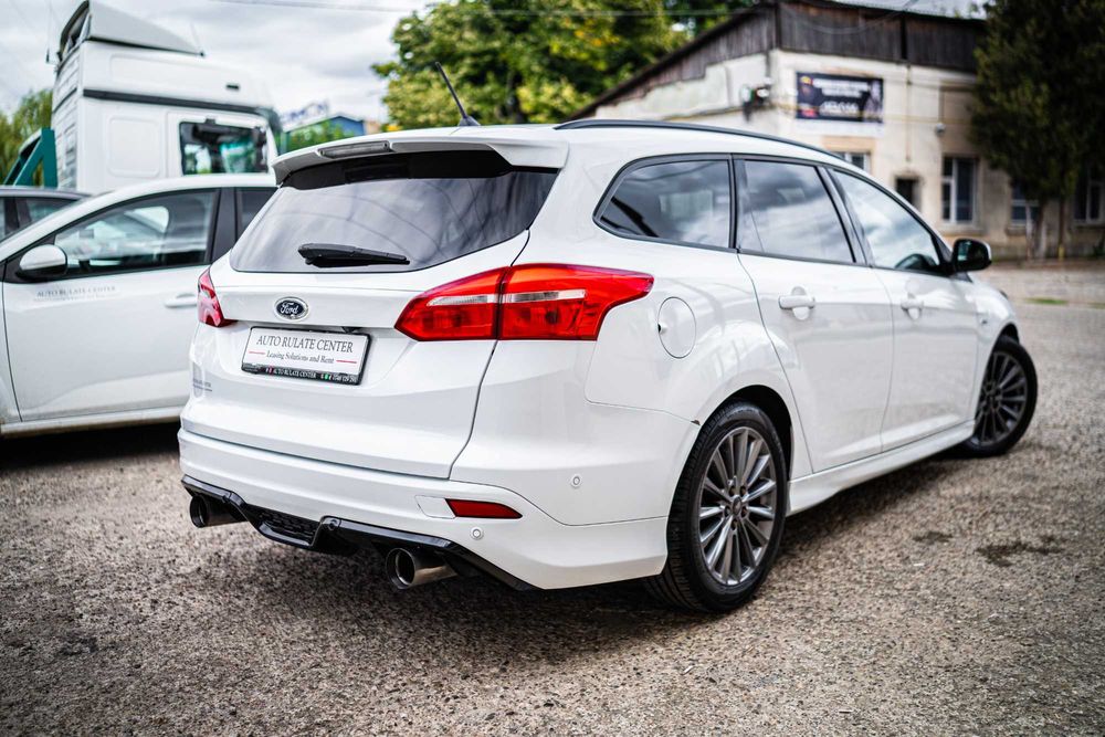 Ford Focus 1.5 benzina 150 CP Euro 6, KIT ST-line Garantie, Rate