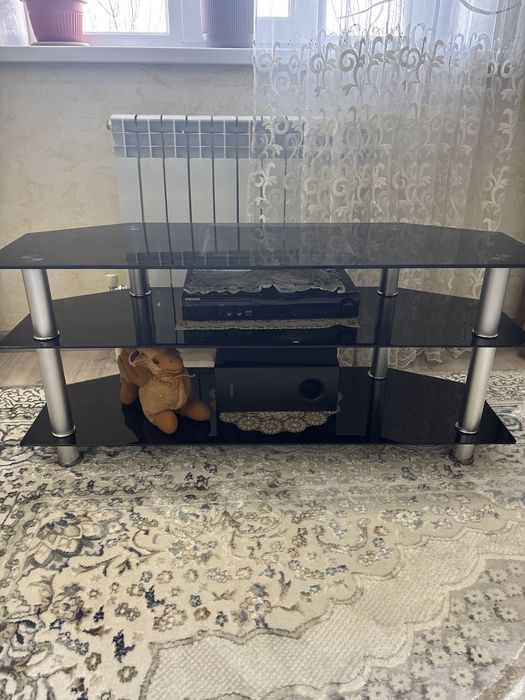 Подставка под телевизор