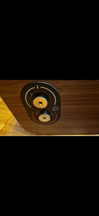 1 bucata boxa q acoustics 5040