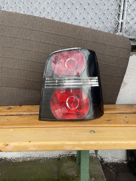 Оригинален стоп за vw тоуран- дясен