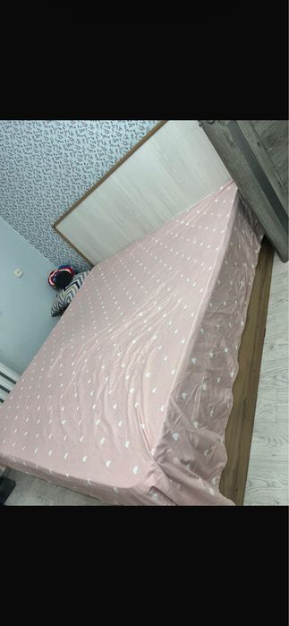 Кровать 2 спальная, в хорошем состоянии . Самовывоз