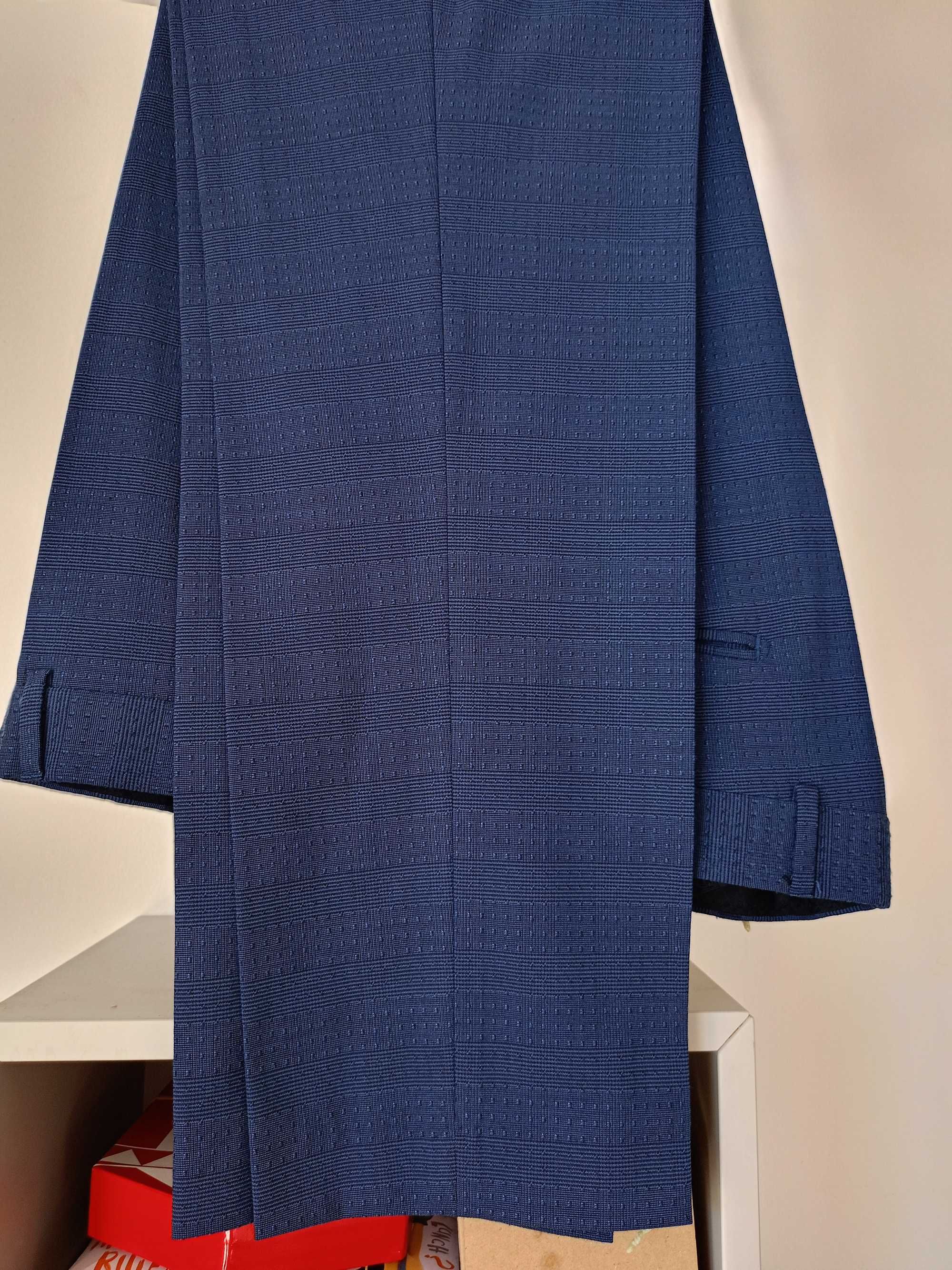 Костюм Franco Riveiro 58размер XXL slim fit