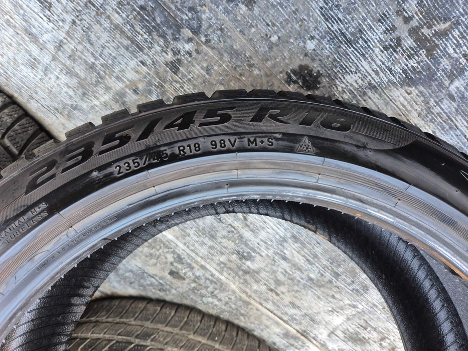 2 Anvelope de IARNA - 235/45/18 - PIRELLI APP NOI TESLA DOT 2023