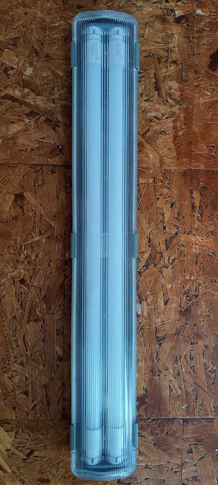 Лампа с две лед пури