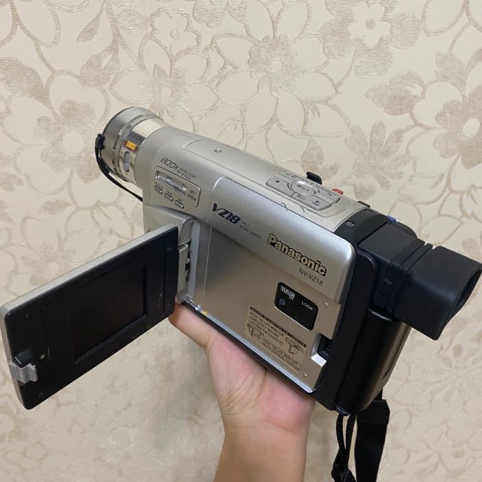 Продаю видео аппарат Panasonic