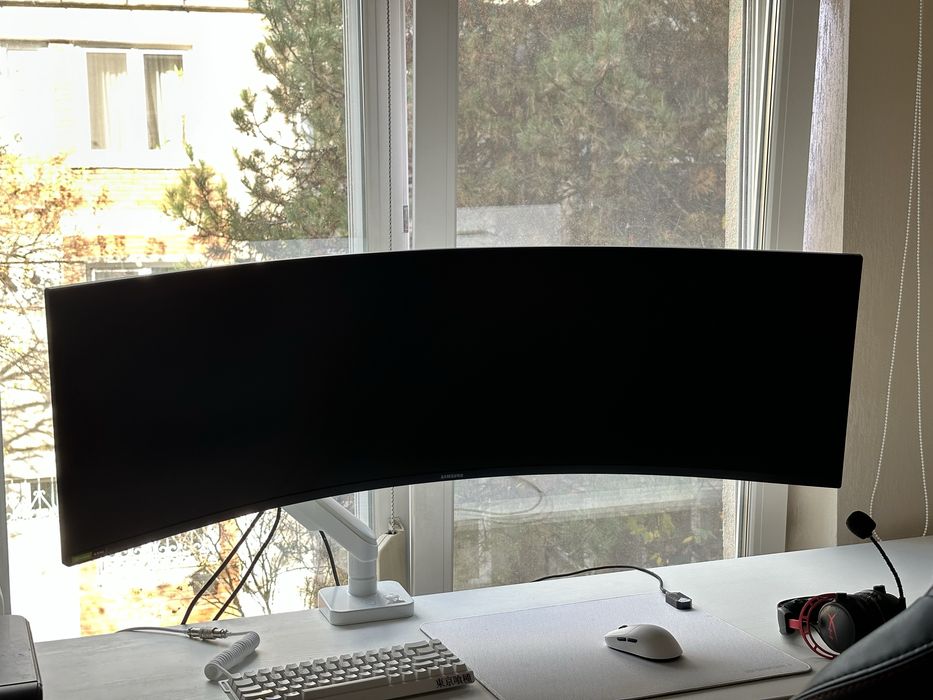 Monitor Gaming Curbat Samsung Odyssey G9 49” (1000R)