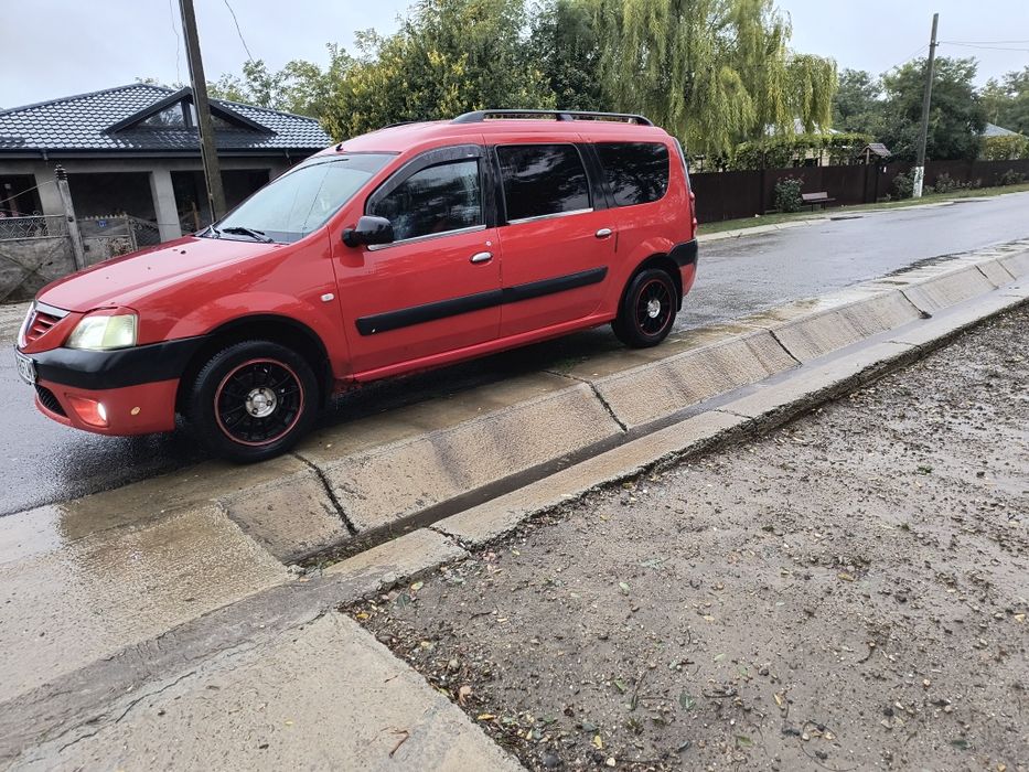 Vând Dacia Logan mcv