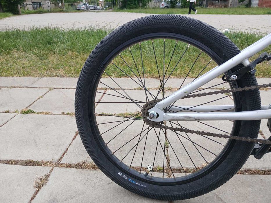 Продавам BMX 20'