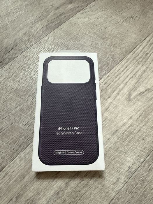 Чехол для айфон 17 Pro