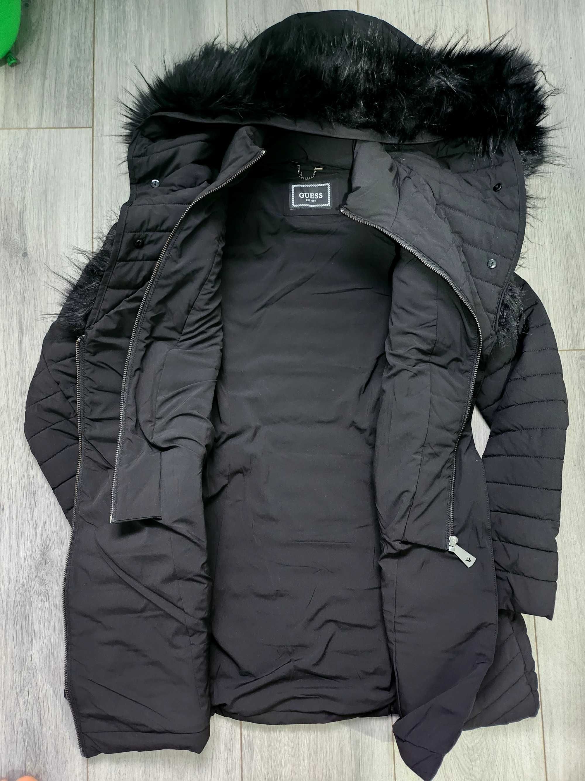 Зимно Яке Guess размер М