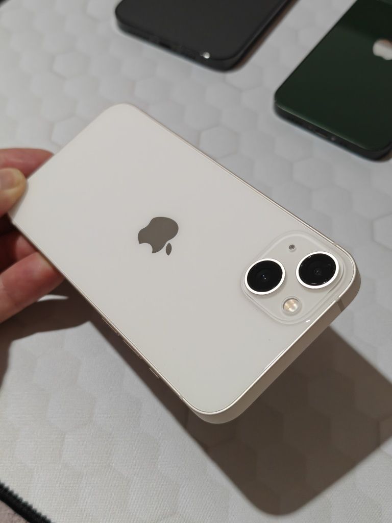 iPhone 13 5G (Starlight) Deosebit cu 100% Baterie Ofertă Preț