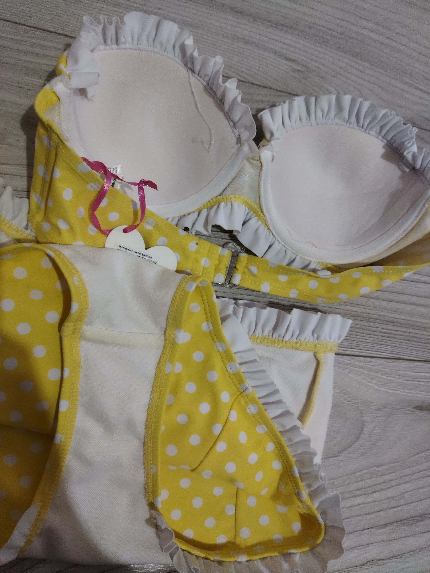 Costum de baie nou model retro talie înaltă model cu buline mărimea XS