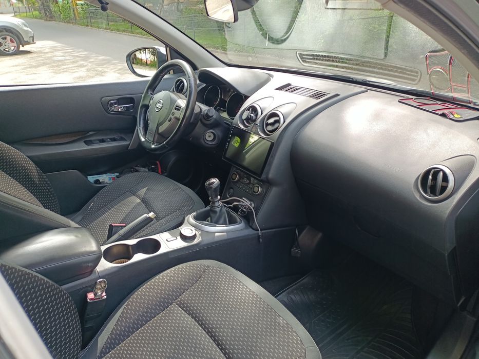Nissan Nissan Qashqai 2008 4x4 ,OF ROAD, 2.0 Diesel 150 CP
Culoare gri