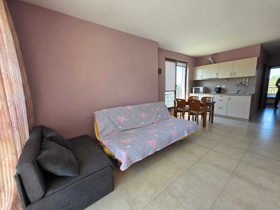 Продава се Двустаен апартамент в к.к. Слънчев бряг - 66 кв.м за 1137 €/кв.м - Снимка #3