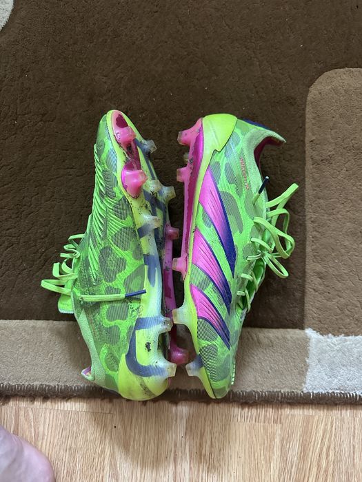 Ghete fotbal predator