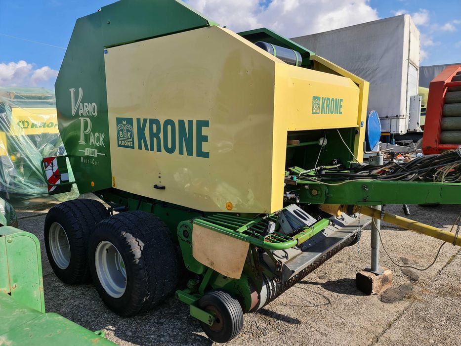 Presa  pentru balotat nutreturi KRONE  VARIO PACK  1800 MULTICUT