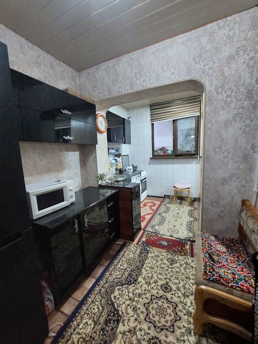 Kora kamish Tansikboev da 3/1/5 balkon remont yaxshi srochna sotiadi