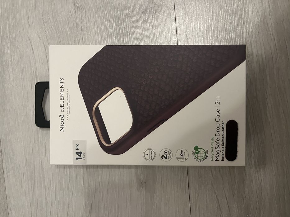 Husa njord iphone 14 pro