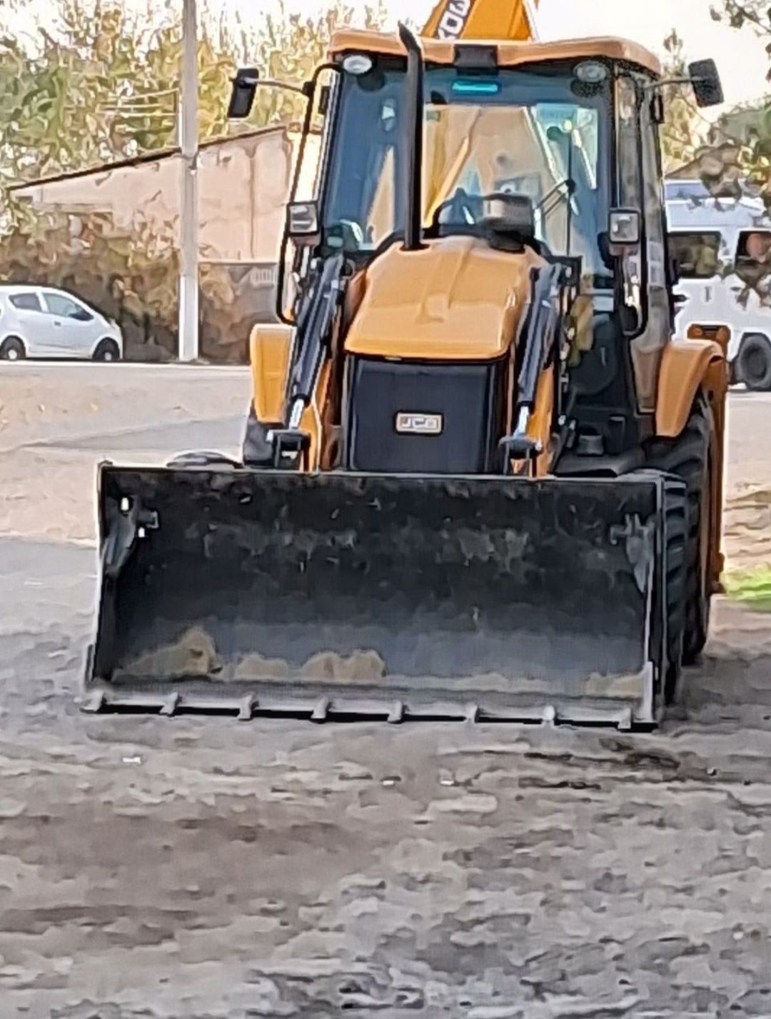 Ижарага берилади экскаватор HYUNDAI 140w