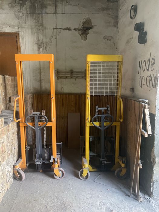 Ручной гидравлический штабелёр