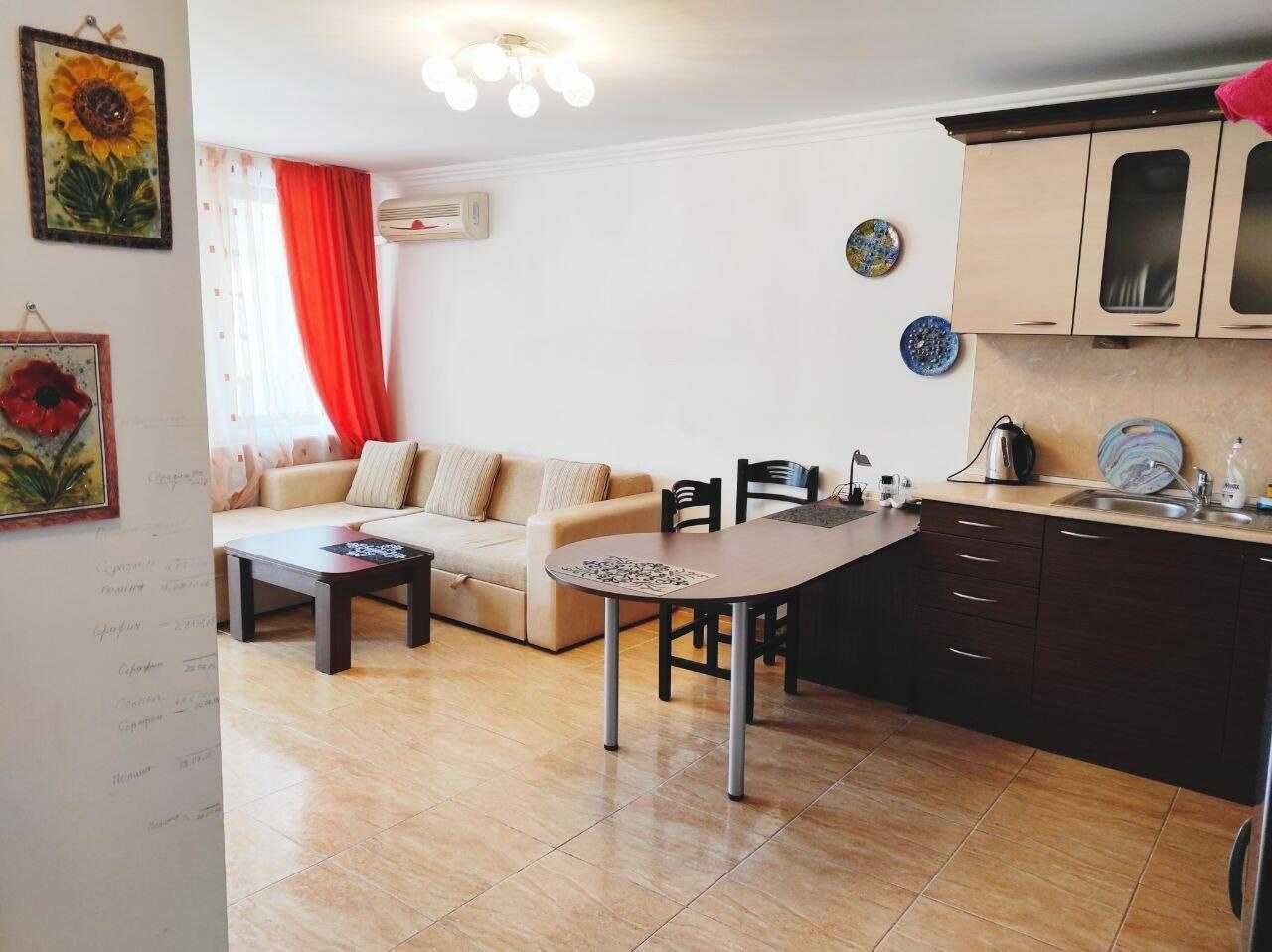 Продава се Двустаен апартамент в Свети Влас - 58 кв.м за 1475 €/кв.м - Снимка #2