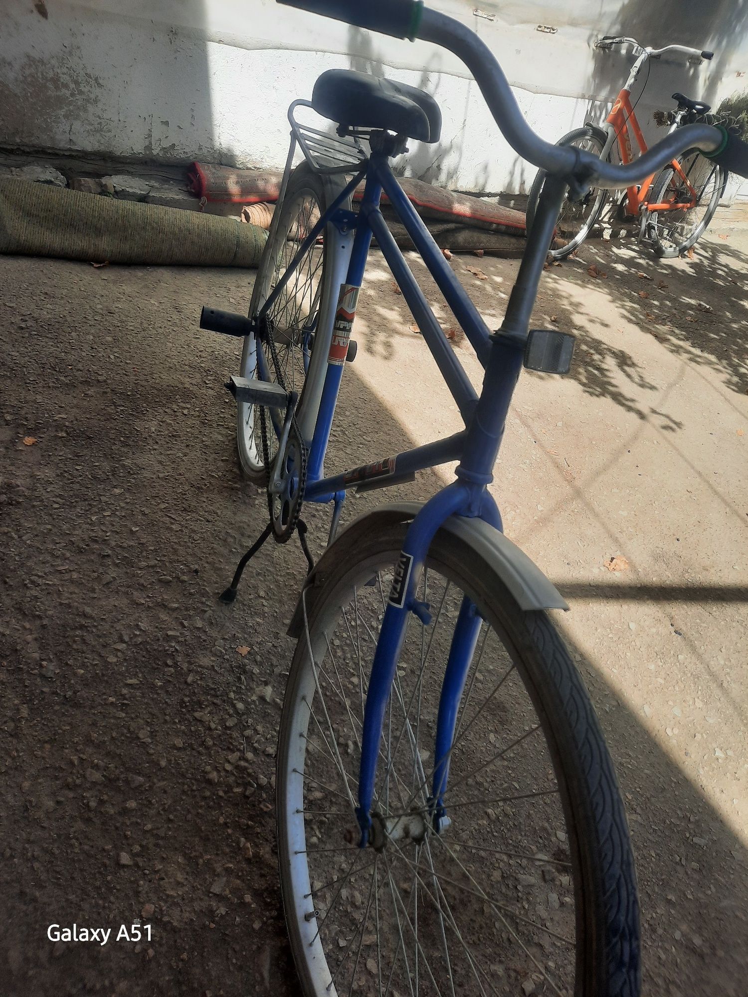 Velosiped ural cccр yangi srochno sotish kerak