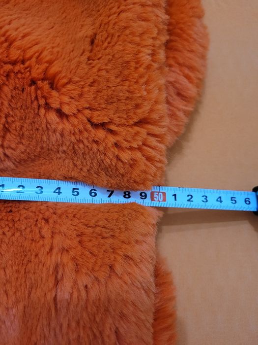 Детско оранжево пухено палто 8-9 години