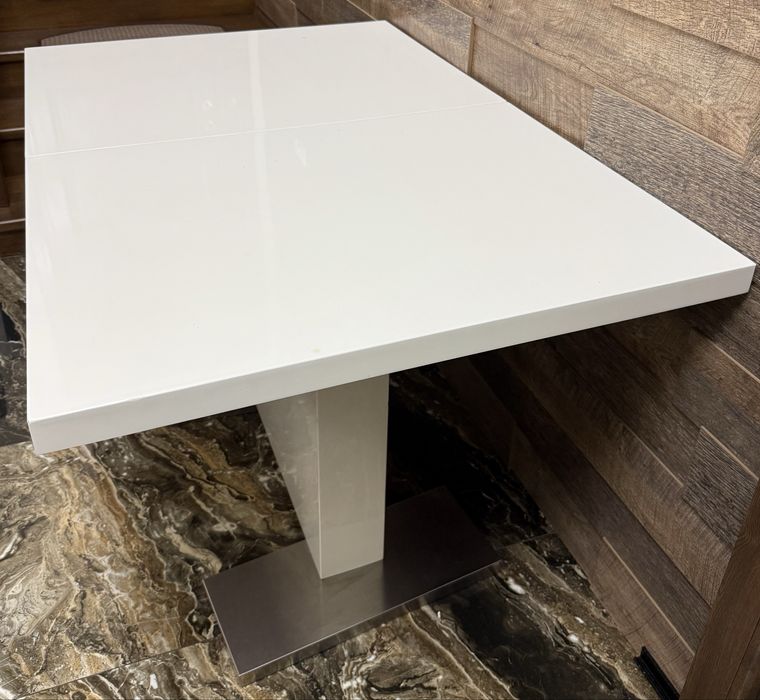 Masa si scaune bucatarie