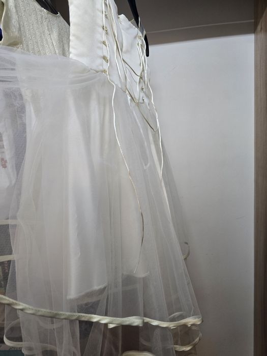 Нарядное платье для девочки