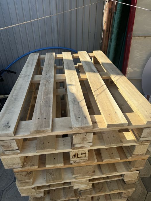 Паллеты срочно продам новые. Европалеты