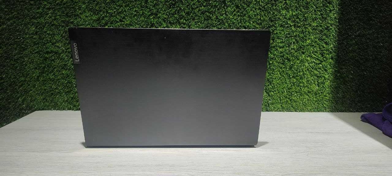 Ноутбук Lenovo A4696 / Pentium (R) CPU-5405U / 12ГБ / 1TB/256ГБ/15.6''