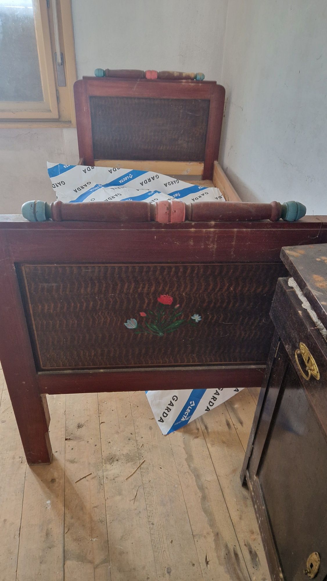 De vanzare set mobilier antic