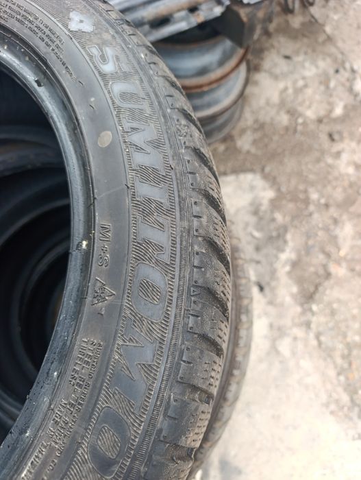 Продавам зимни гуми 225/50/17